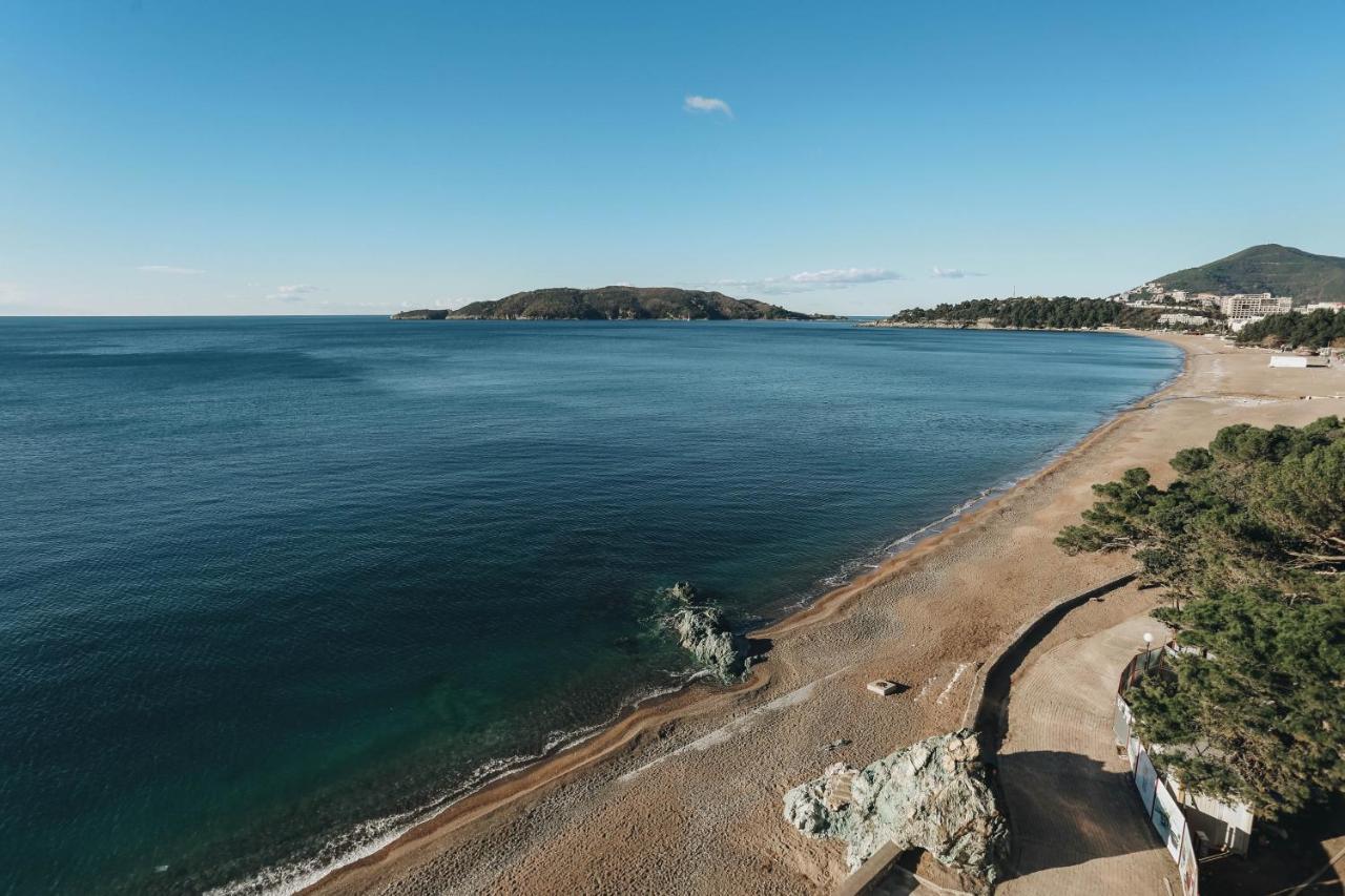 Beachfront Luxury Apartment Будва Екстер'єр фото