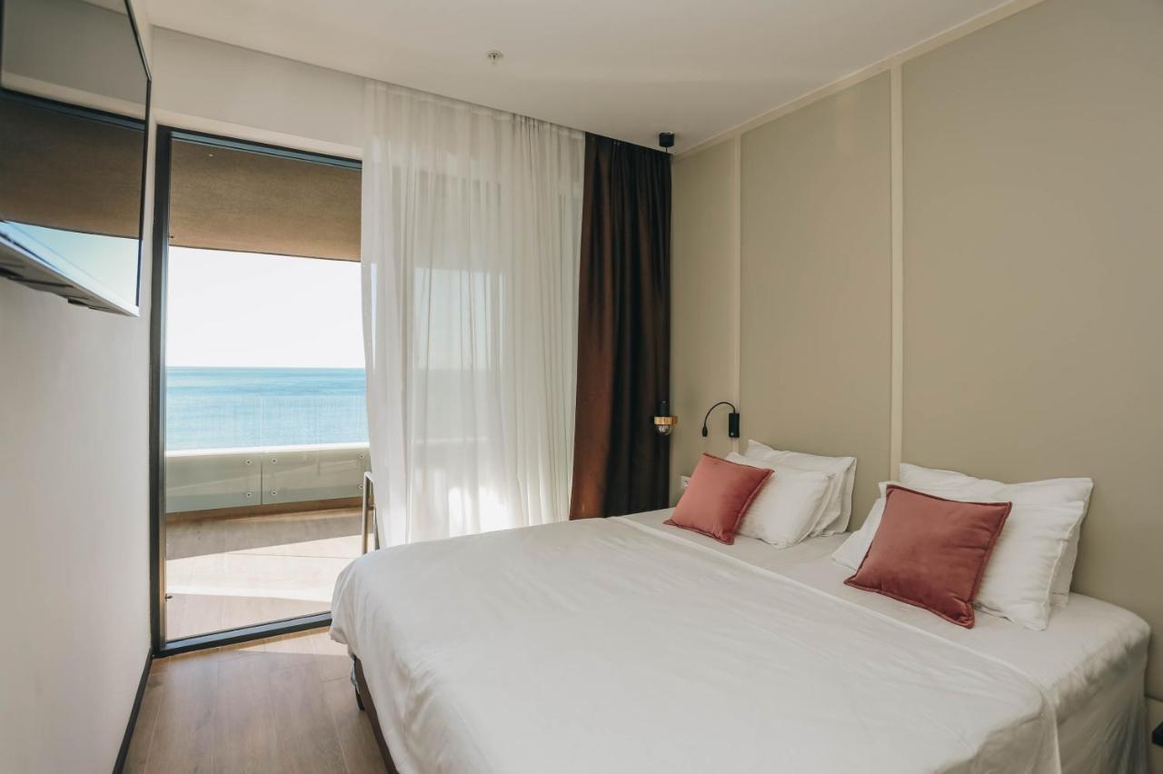 Beachfront Luxury Apartment Будва Екстер'єр фото