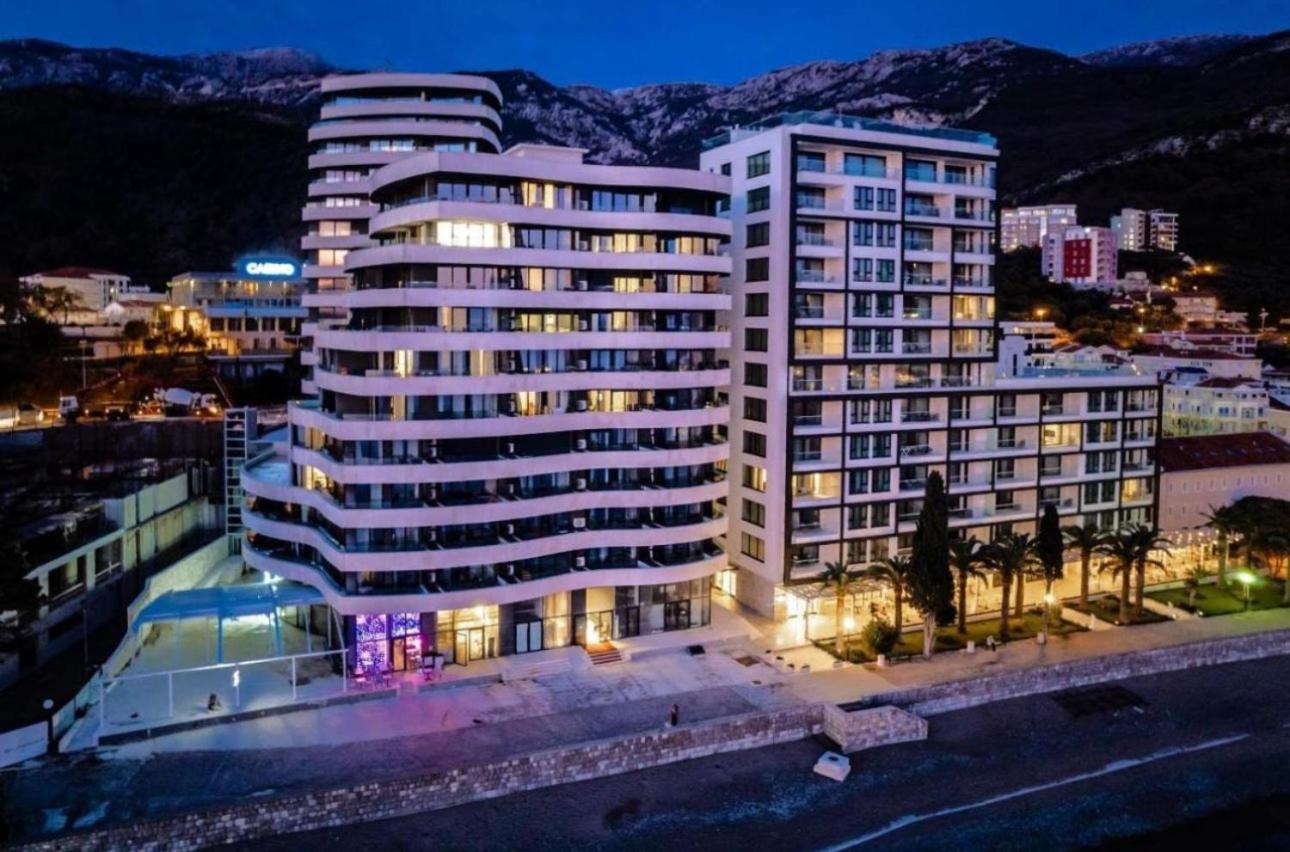 Beachfront Luxury Apartment Будва Екстер'єр фото